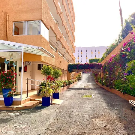 شقة Wonderful, Lovely & Quiet In - Wifi Free بلايا ديل إنغلز