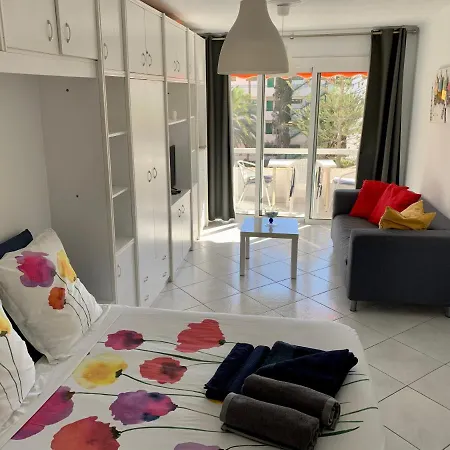 شقة Wonderful, Lovely & Quiet In - Wifi Free *